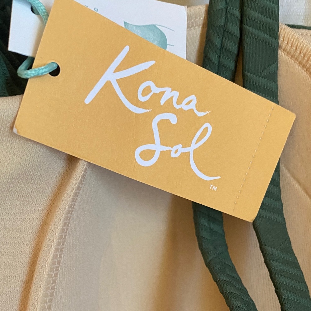 KONA SOL  Forest Green Textured One-Piece Swimsuit - Picture 6 of 8